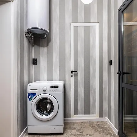 The Urban Nest-2bd With A Terrace By Flat Mаnager Lägenhet