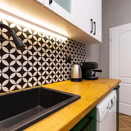 The Urban Nest-2bd With A Terrace By Flat Mаnager 아파트