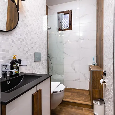 The Urban Nest-2bd With A Terrace By Flat Mаnager 아파트